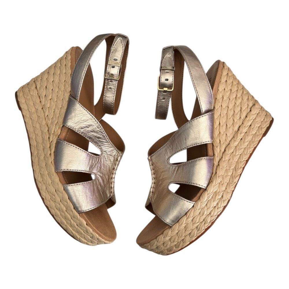 UGG Careena Ankle Strap Wedge Sandals 1125209 Women’s 9.5 Pale Gold Metallic - Picture 3 of 9